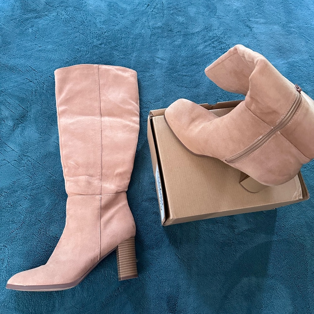 Women's knee high boots chunky block